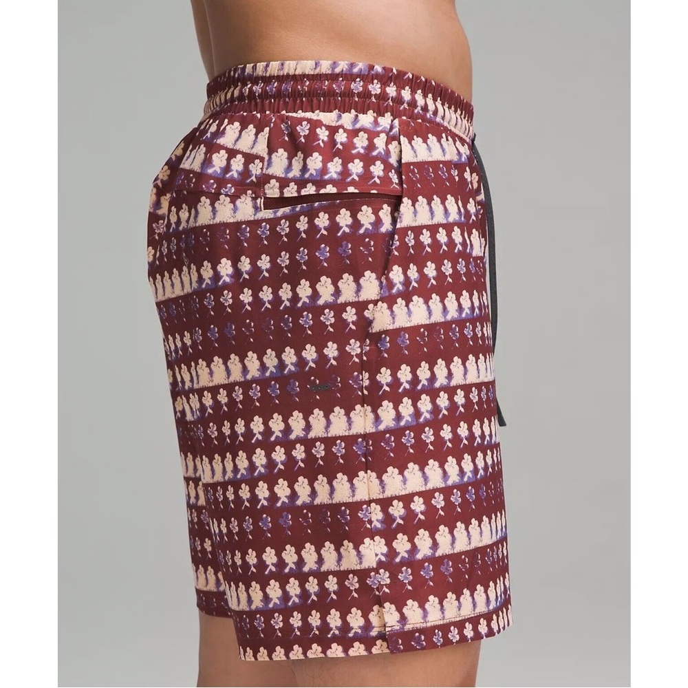 Lululemon Pool Shorts in Island Bloom Date Brown Multi